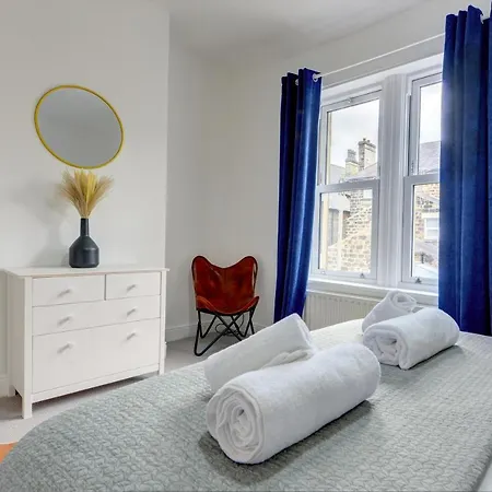 Kist Accommodates - Haig House, Holiday home Harrogate